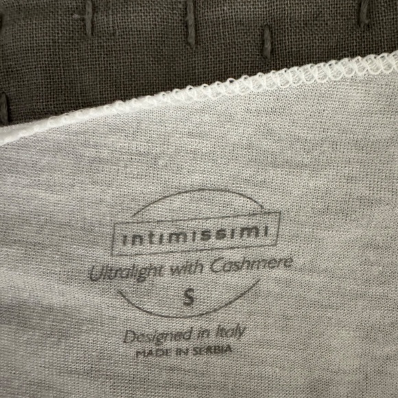 Intimissimi Cashmere Ultralight Top - Picture 3 of 3